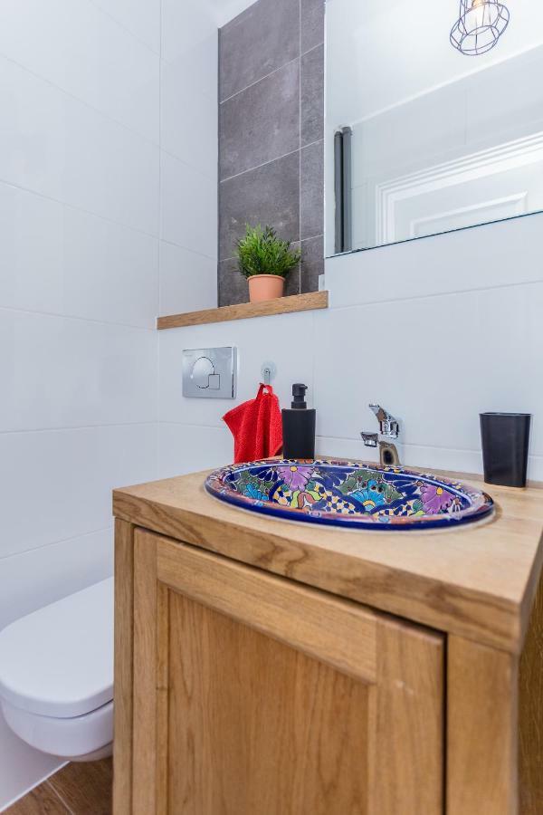 Apartament Twarda 54-Warszawski Sen Varşova Dış mekan fotoğraf